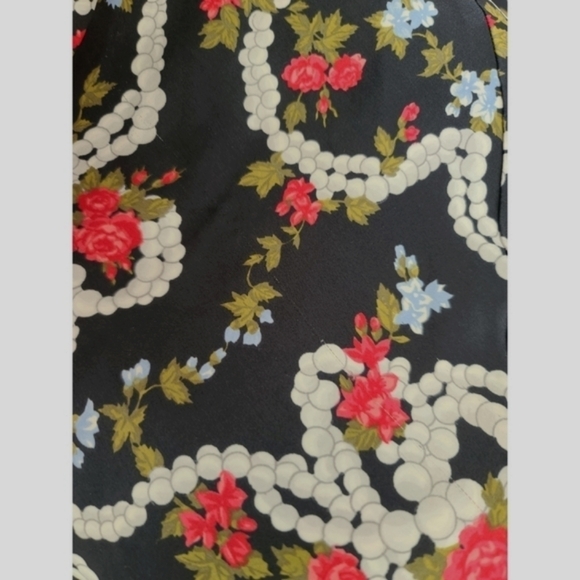 Victoria's Secret Chemise Shortie Black Lace Silky Floral Roses w Pearls… - Picture 3 of 15